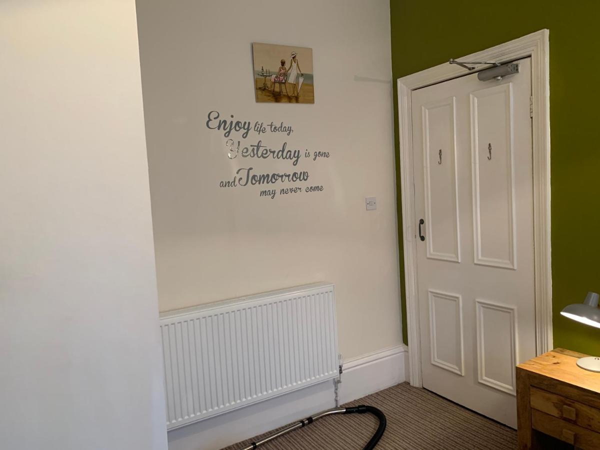 Wentworth Guesthouse Whitby Bagian luar foto