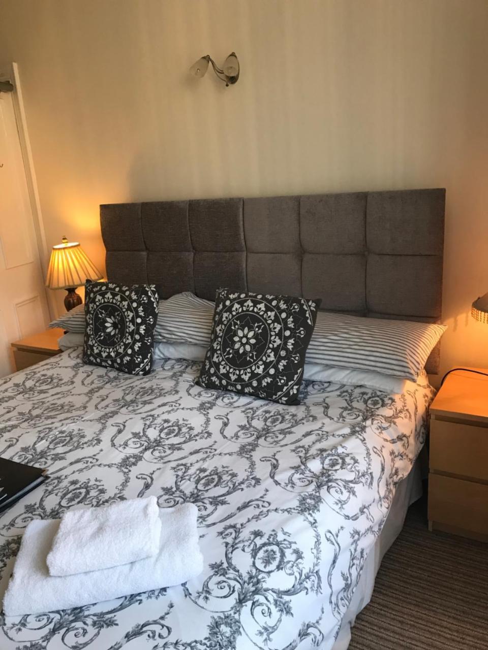 Wentworth Guesthouse Whitby Bagian luar foto